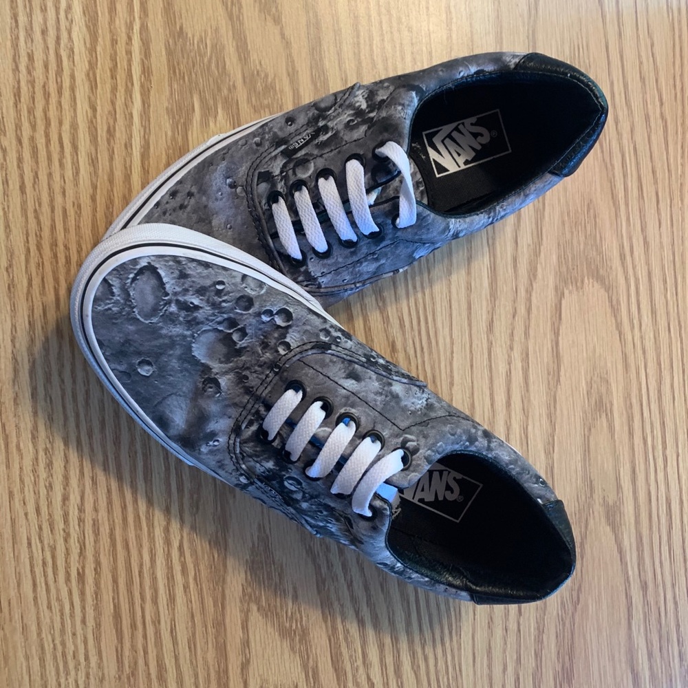 Moon Crater Vans Era 59
